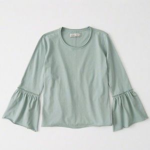 🚫SOLD🚫Abercrombie sage green bell sleeve top